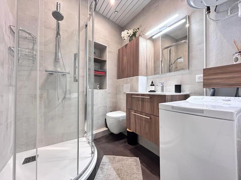Grand T2 Cozy Avec Balcon Proche De Royatonic - 12 Rouzaud Apartman Kültér fotó